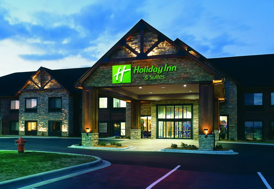 Holiday Inn Hotel & Suites St. Paul NE - Lake Elmo by IHG hotel hero