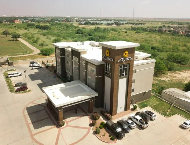 La Quinta Inn & Suites by Wyndham Big Spring hotel detail image 4