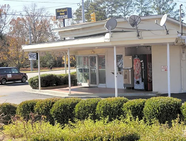 Budget Inn Selma hotel detail image 2