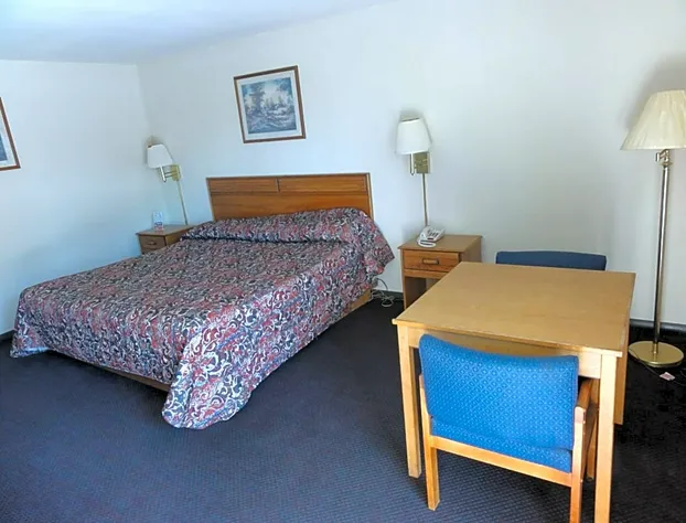 Budget Inn Selma hotel detail image 4