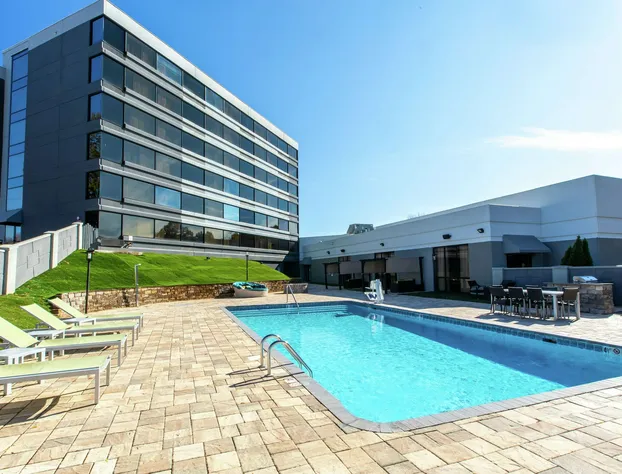 DoubleTree by Hilton Winston Salem - University hotel detail image 2