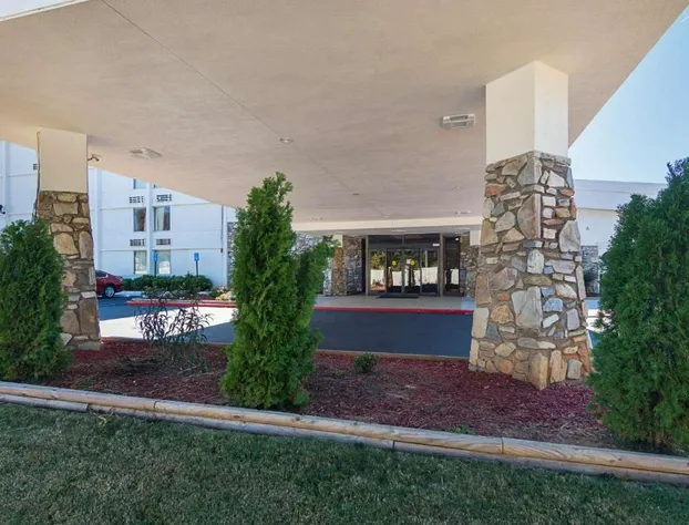 Motel 6 Decatur, GA hotel detail image 1