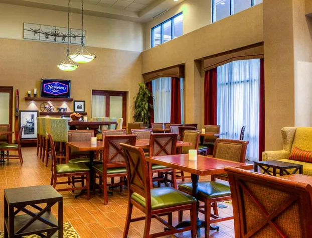 Hampton Inn & Suites Mountain Home hotel detail image 4