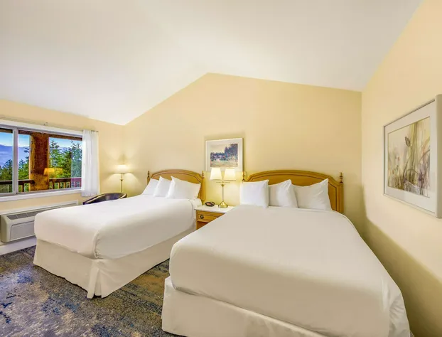 Kootenay Lakeview Resort, BW Signature Collection hotel detail image 4