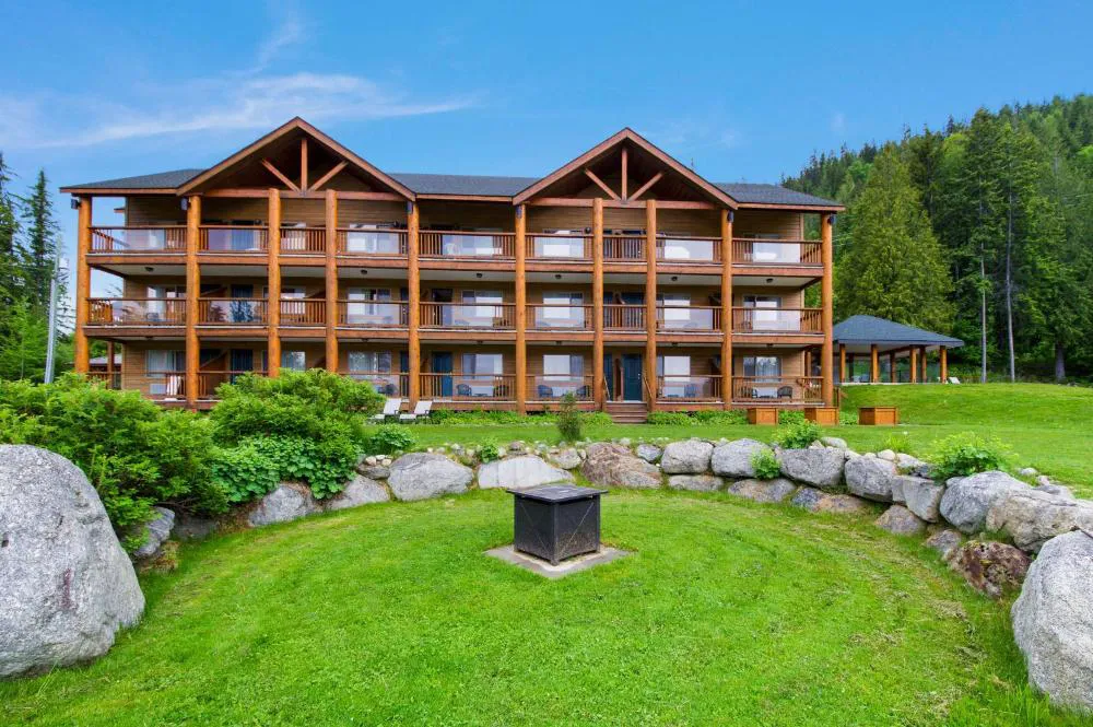Kootenay Lakeview Resort, BW Signature Collection hotel hero