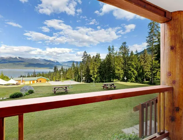 Kootenay Lakeview Resort, BW Signature Collection hotel detail image 1