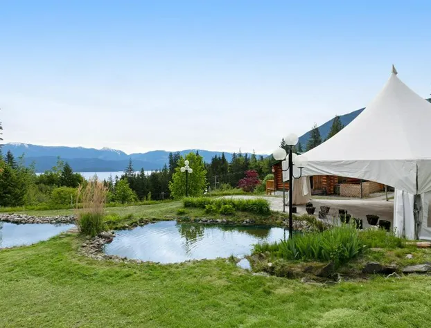 Kootenay Lakeview Resort, BW Signature Collection hotel detail image 2