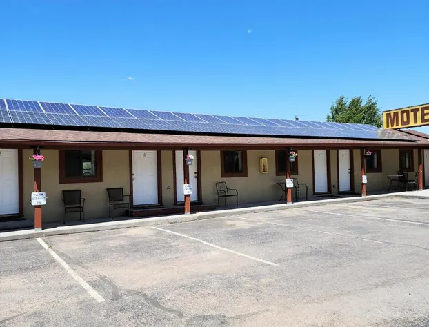 Canyon Motel hotel detail image 2