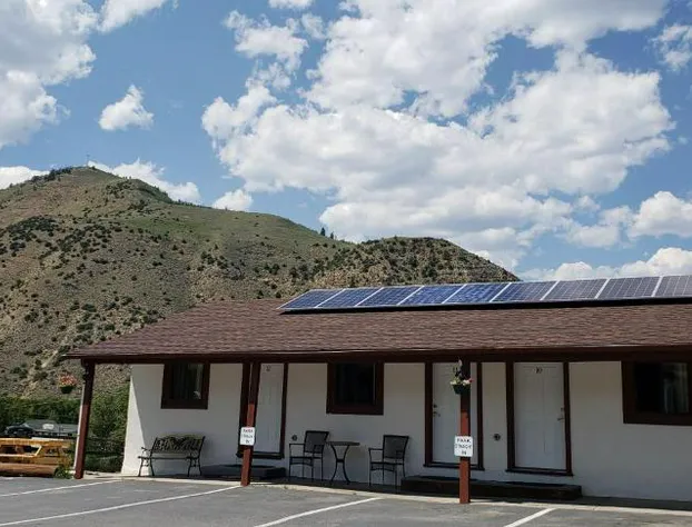 Canyon Motel hotel detail image 4