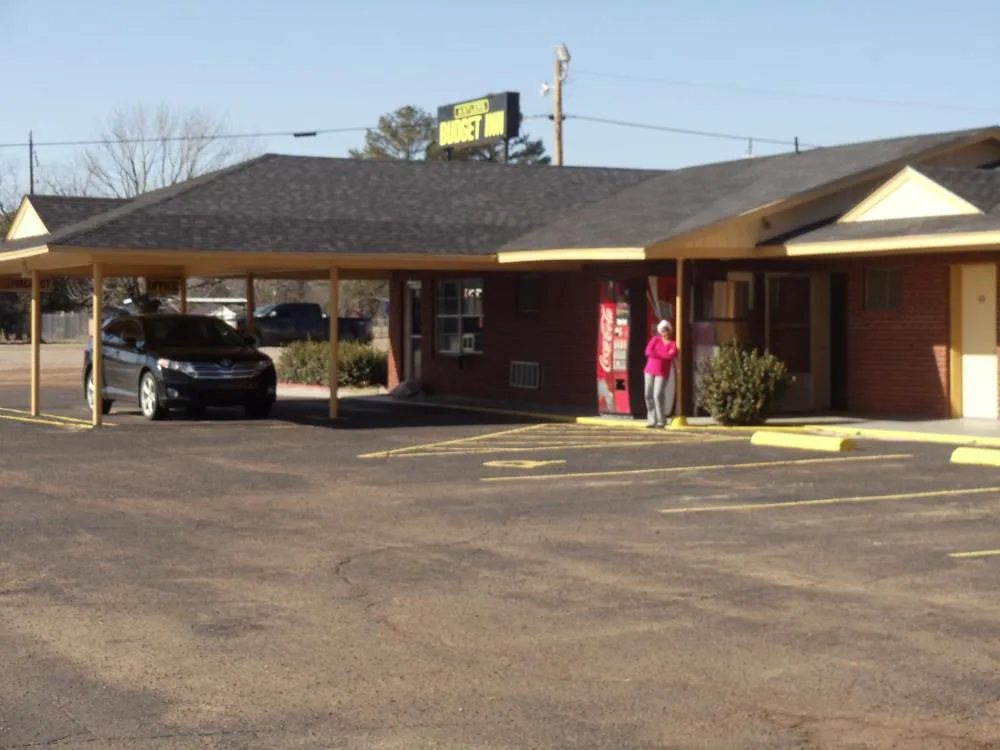 Antlers Budget Inn hotel hero