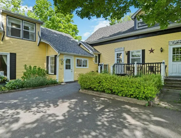 Farmhouse Inn B&B hotel detail image 4