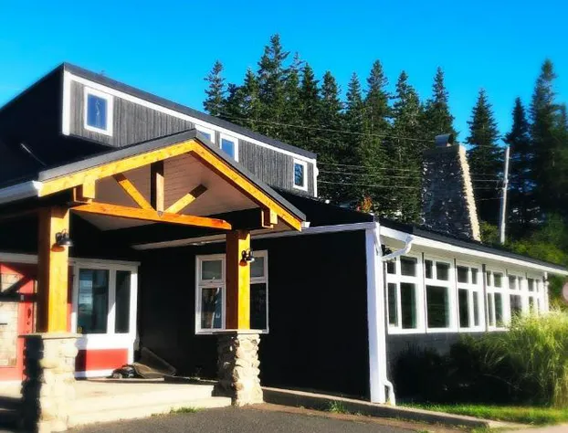 The Iona Heights Inn hotel detail image 1