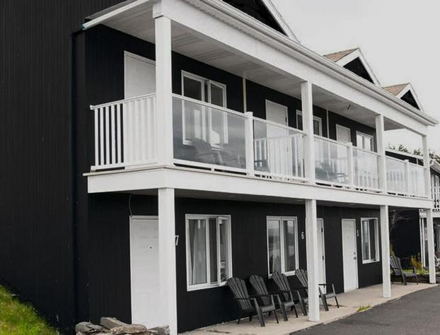The Iona Heights Inn hotel detail image 3
