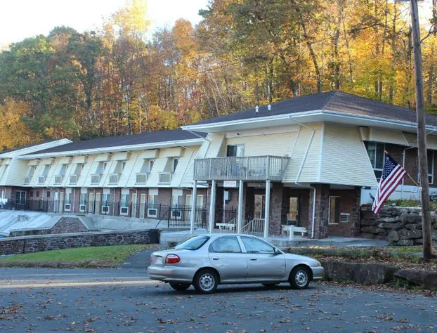 Passport Inn and Suites - Middletown hotel detail image 1