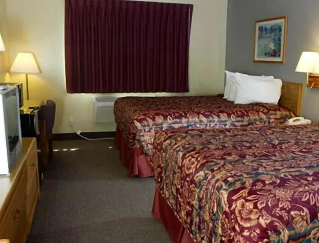 Cherokee Inn hotel detail image 2