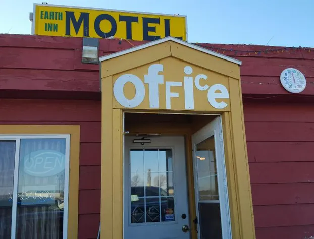 Earth Inn Motel hotel detail image 1