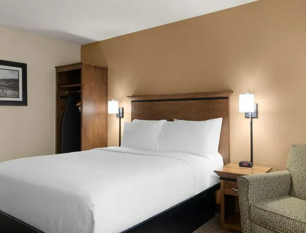 Country Inn of Two Harbors hotel detail image 4