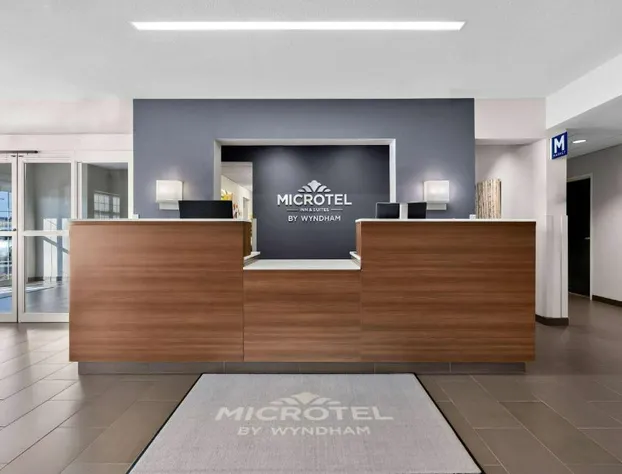 Microtel Inn & Suites by Wyndham Sweetwater hotel detail image 4