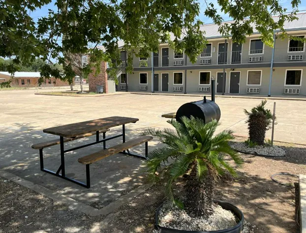 Coachway Inn hotel detail image 3