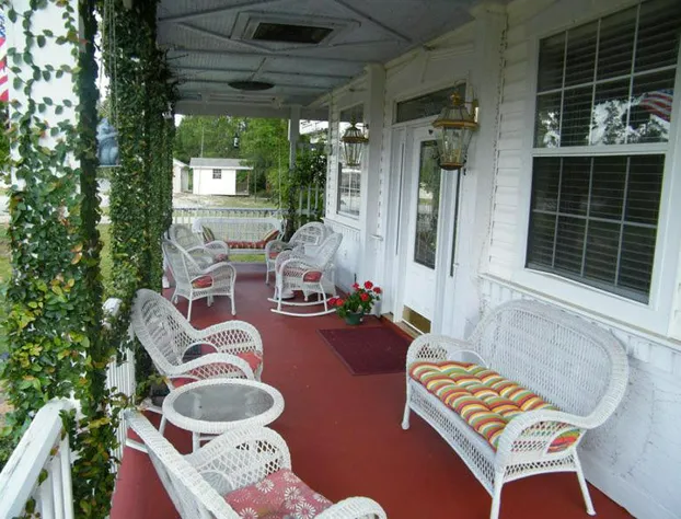 Book Nook Inn hotel detail image 3