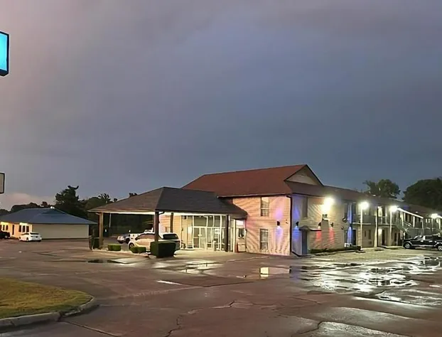 Motel 6 New Boston, TX hotel detail image 3