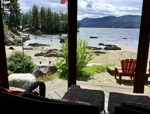 The Tuwanek Hotel and Spa hotel detail image 4