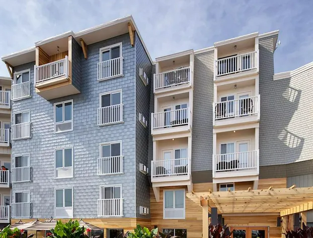 Rockland Harbor Hotel hotel detail image 4