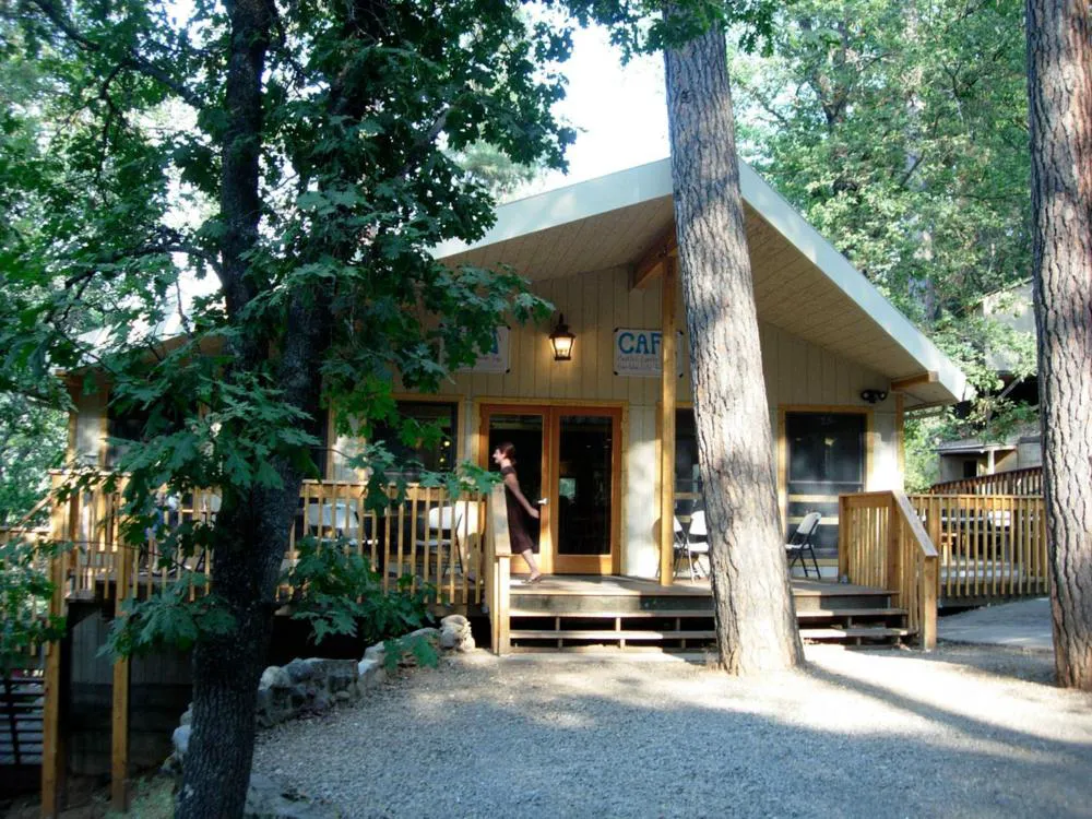 Yosemite Bug Rustic Mountain Resort hotel hero