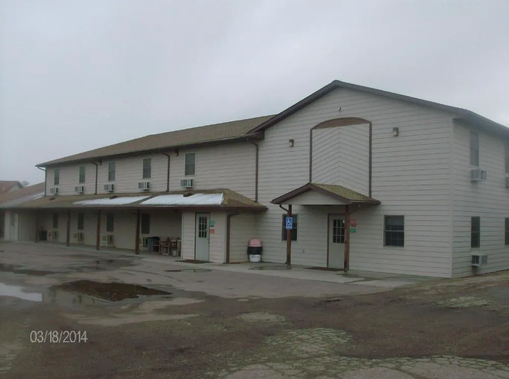 King's Inn of Platte hotel hero