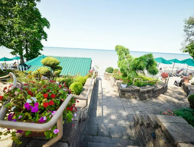 The Lakehouse Inn hotel detail image 4