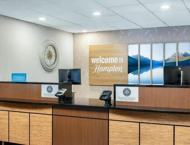 Hampton Inn Portland East hotel detail image 2