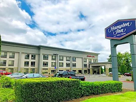 Hampton Inn Portland East hotel detail image 2