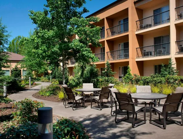 Courtyard By Marriott Portland Hillsboro hotel detail image 2