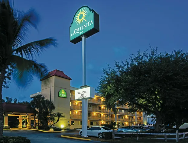 La Quinta Inn by Wyndham West Palm Beach - Florida Turnpike hotel detail image 1
