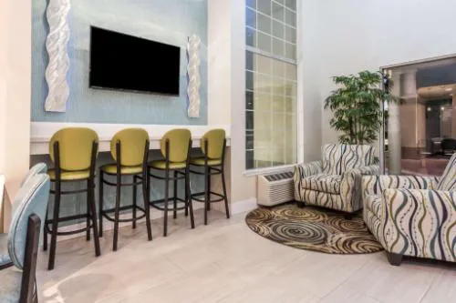 Super 8 by Wyndham Mountain View hotel detail image 2