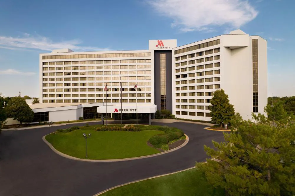 Marriott Kansas City Overland Park hotel hero