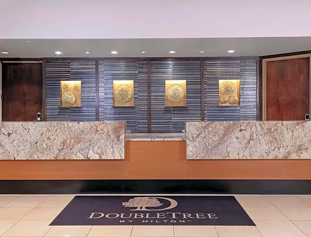 DoubleTree by Hilton Kansas City - Overland Park hotel detail image 1