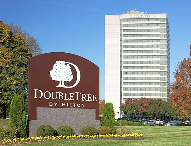 DoubleTree by Hilton Kansas City - Overland Park hotel detail image 2