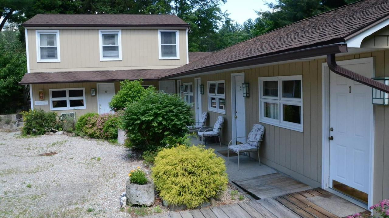 Cornwall Inn and Lodge - Cornwall Bridge, Connecticut | Travelpass