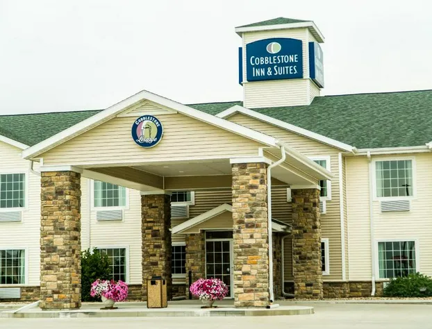 Cobblestone Inn & Suites - Winterset, IA hotel detail image 2