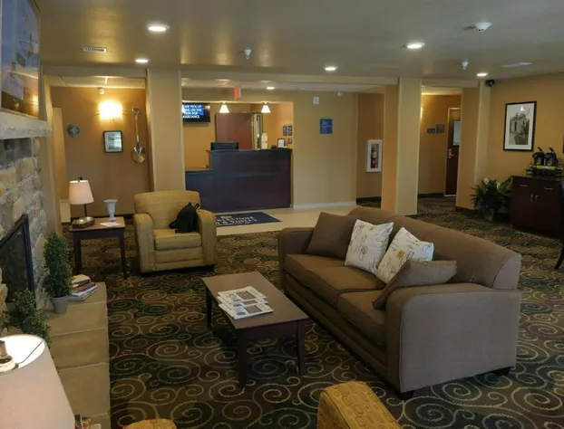 Cobblestone Inn & Suites - Winterset, IA hotel detail image 4