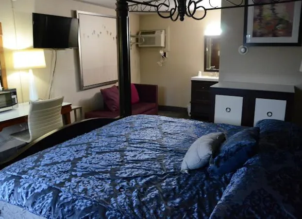 Stone Creek Inn hotel detail image 2