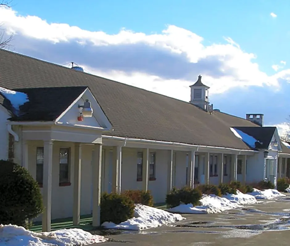 Hatfield Inn hotel hero