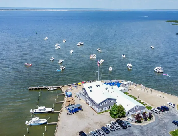 Lowes Wharf Marina Inn hotel detail image 1