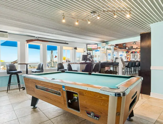 Lowes Wharf Marina Inn hotel detail image 4