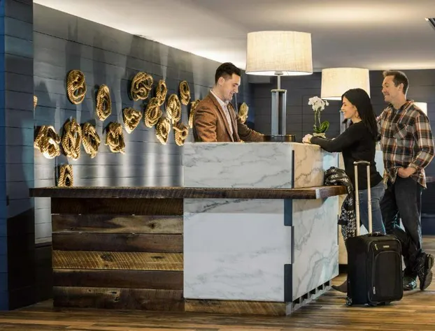 Cliff House Maine hotel detail image 2