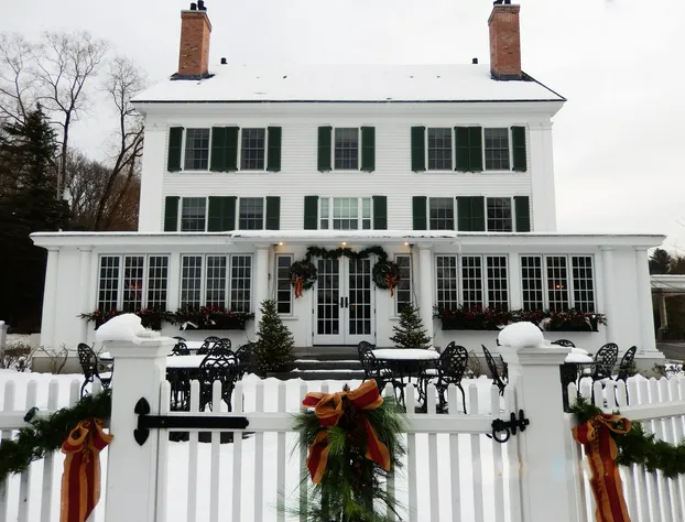 The Lyme Inn hotel detail image 3