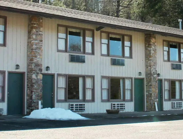 High Meadows Inn hotel detail image 1