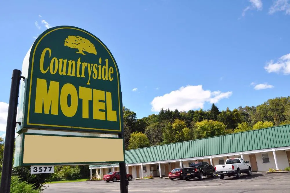 Countryside Motel hotel hero