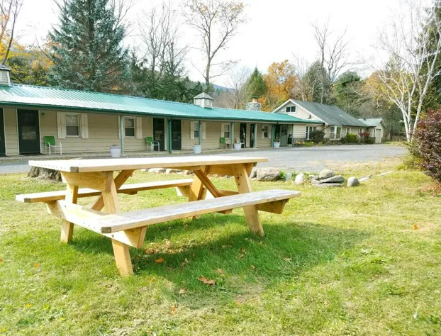 Black Bear Lodge hotel detail image 1